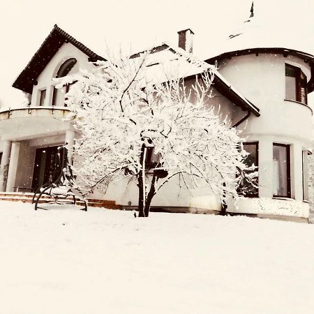 Nibylandia Dom Pod Lasem Nowa Wies Grodziska Luaran gambar